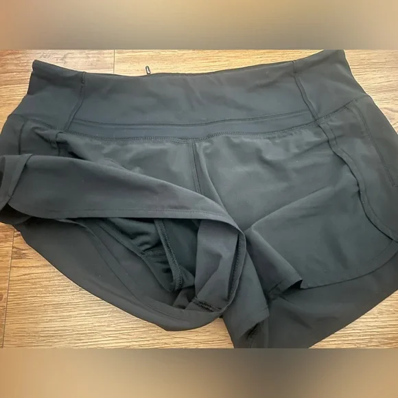 lululemon Speed Up Short Low-Rise 2.5" Lined Black Size 6 - Picture 8 of 9